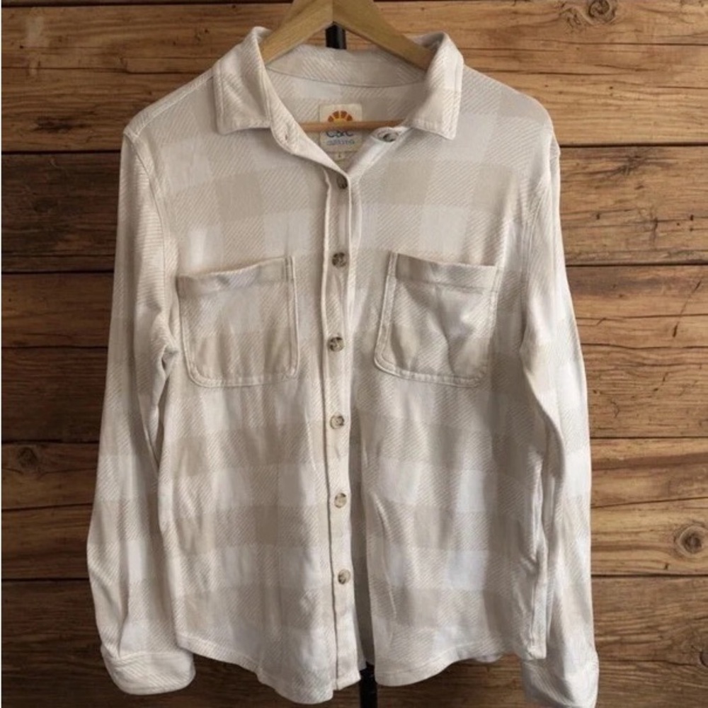 C&C California Cream Plaid Button-Down Shirt